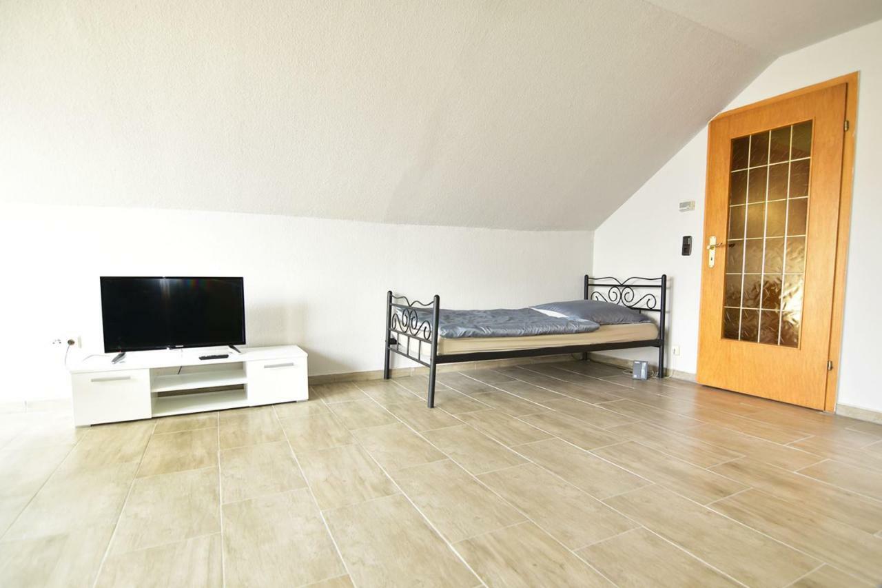 Apartment Koeln Porz Buitenkant foto